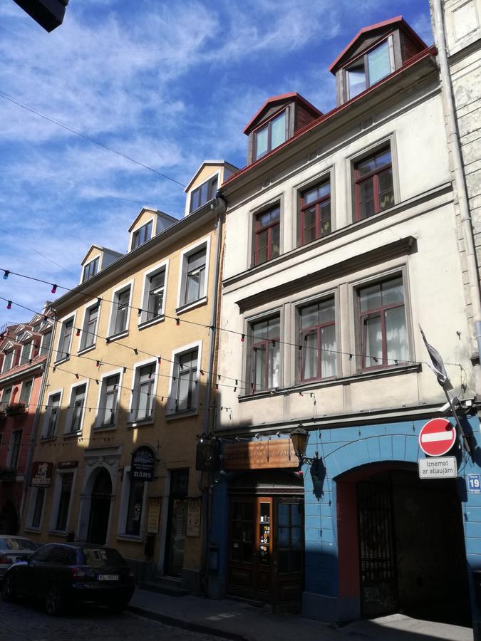 Three-Bedroom Apartment On Peldu 19 リガ エクステリア 写真
